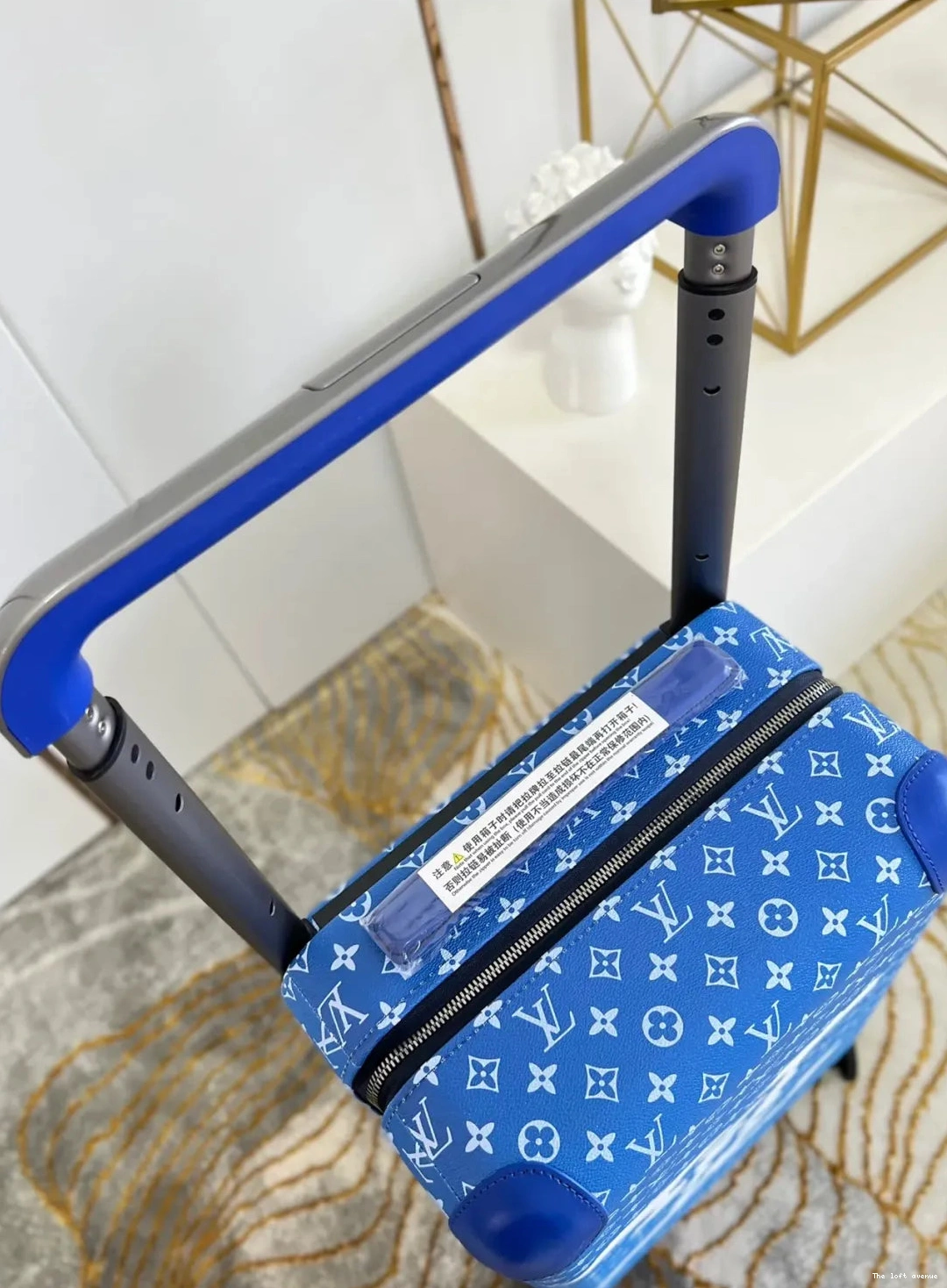 CUSTOM SUITCASE HORIZON 55 37L CLOUDS CABIN 0801